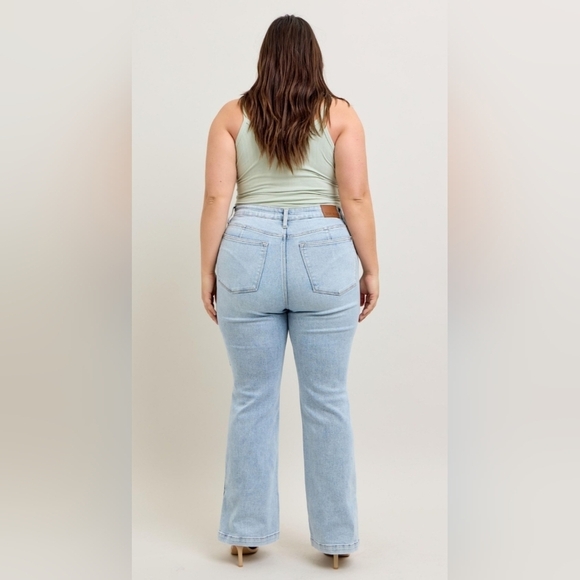 Judy Blue HR Tummy Control Vintage Light Wash Split Hem Slim Bootcut Jeans NEW - Picture 13 of 16